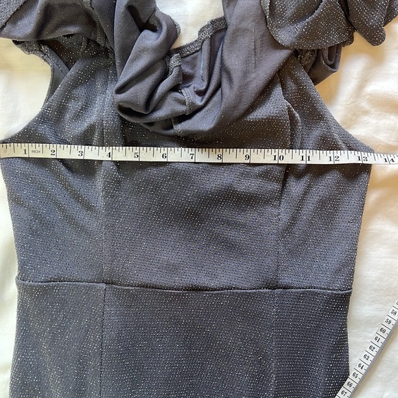 Show Me Your MuMu Women’s Size Small Floor Length Silver Sparkly Prom Gown - Picture 9 of 11